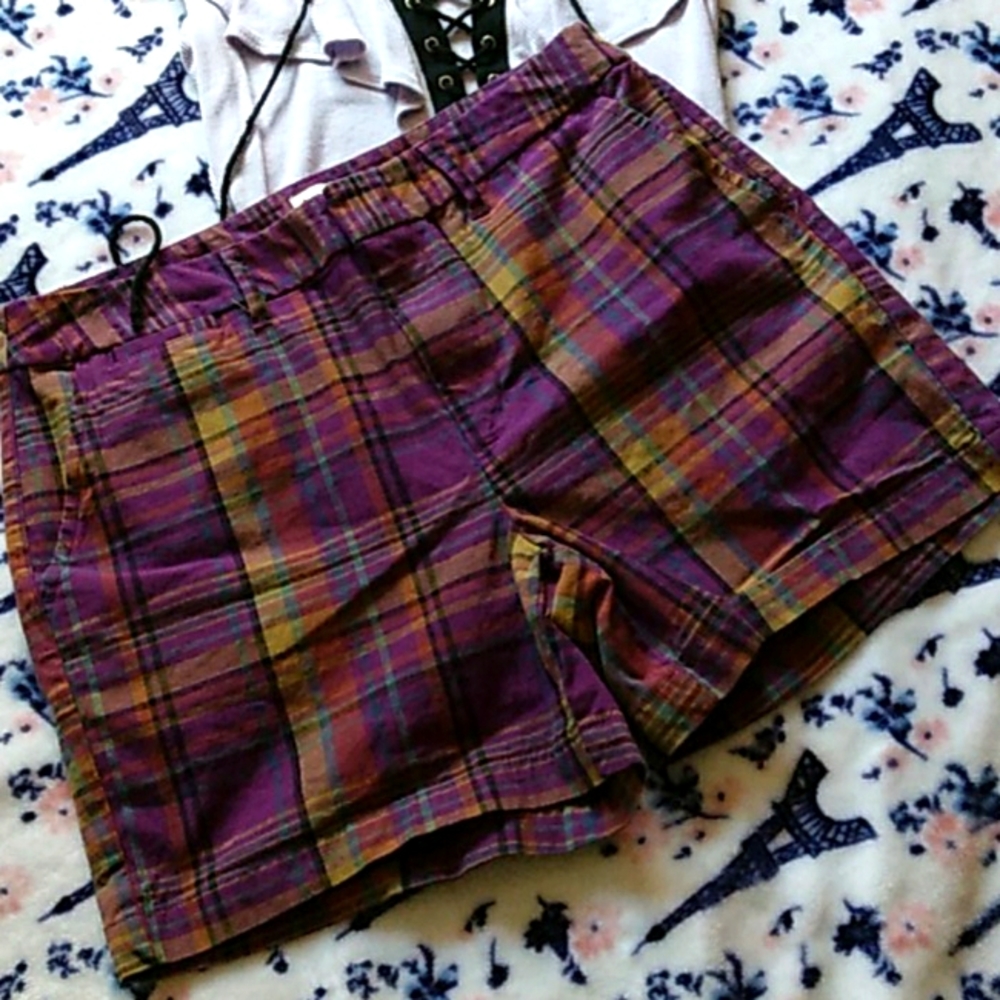 A New Day Purple Plaid 💜 Shorts Size 4